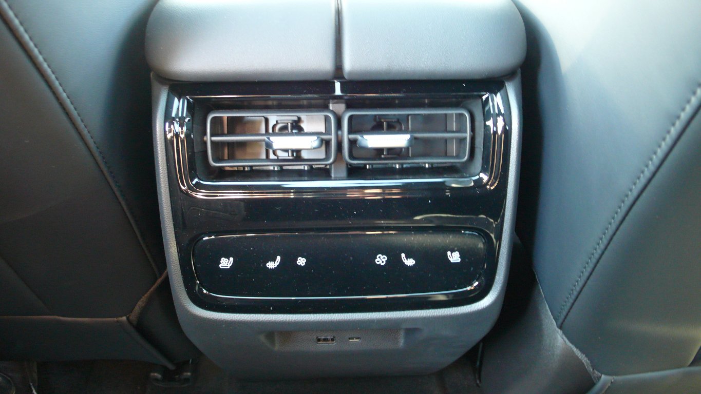 CHERY Tiggo 9 Plug-in Hybrid Unique 