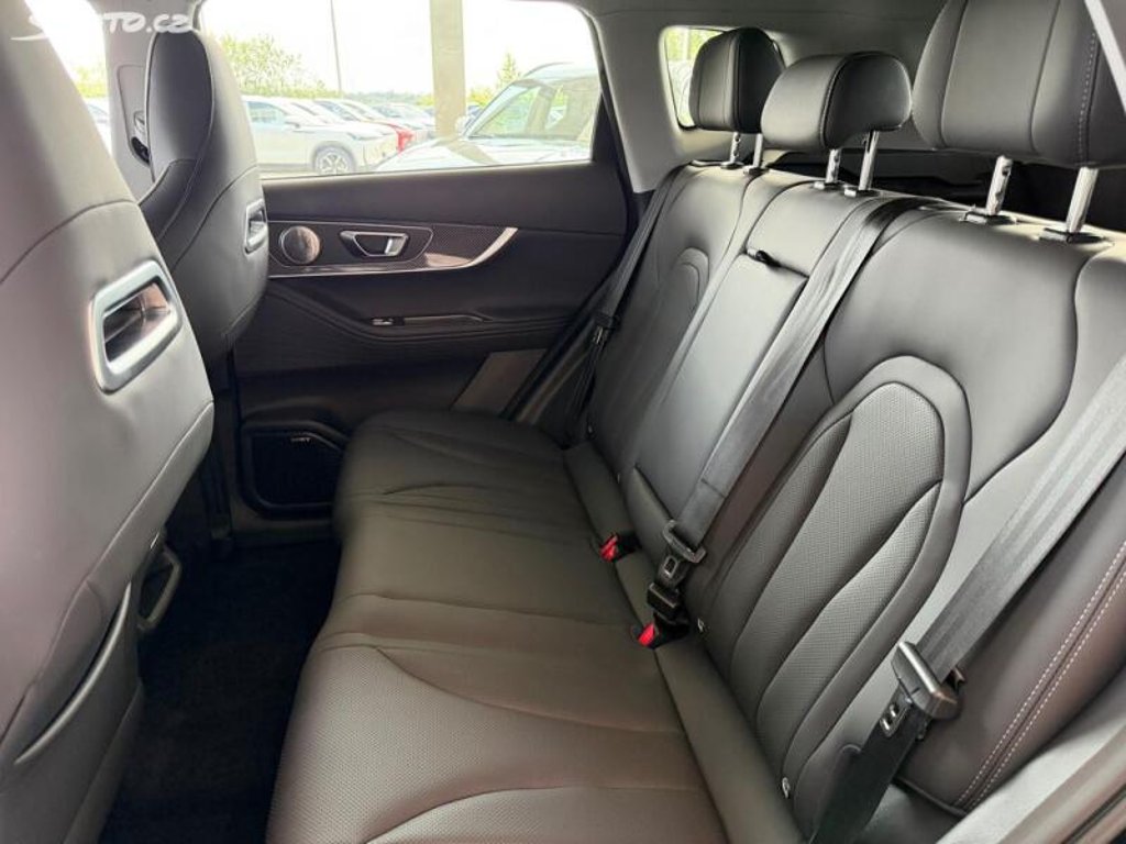 CHERY Tiggo 7 Plug-in Hybrid Unique