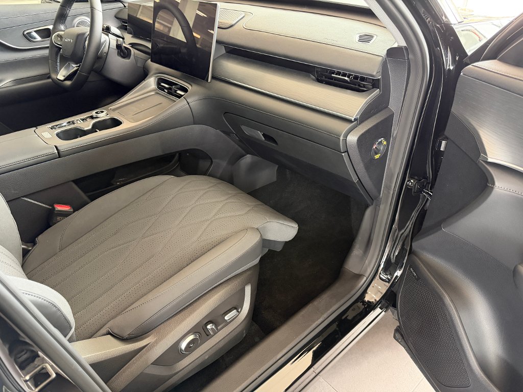 CHERY Tiggo 8 Plug-in Hybrid Unique