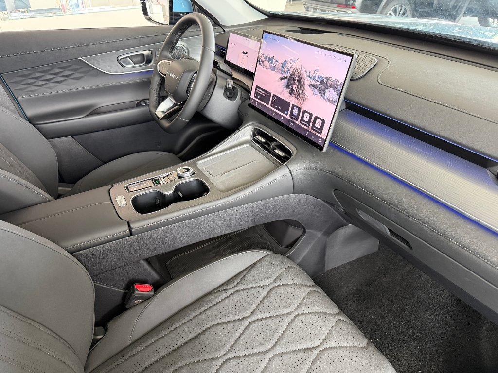 CHERY Tiggo 8 Plug-in Hybrid Unique