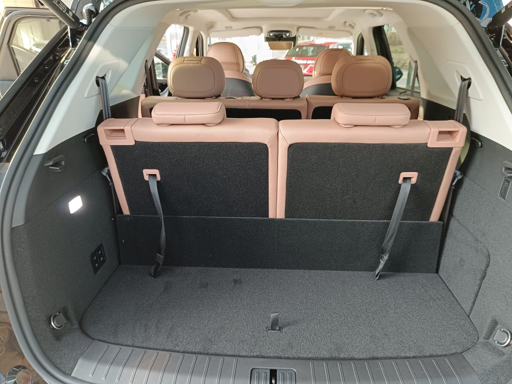 CHERY Tiggo 9 Plug-in Hybrid Unique 