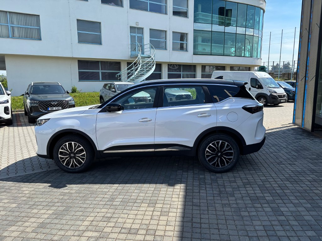 CHERY Tiggo 7 Plug-in Hybrid Family edition