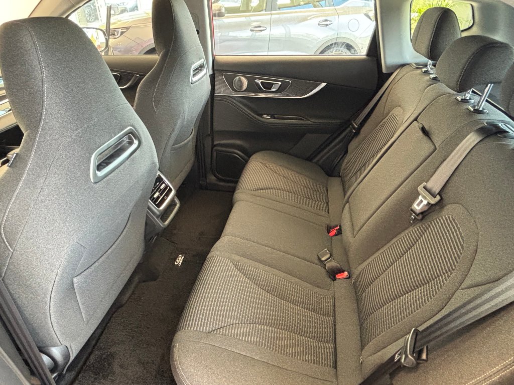 CHERY Tiggo 7 Plug-in Hybrid Family edition