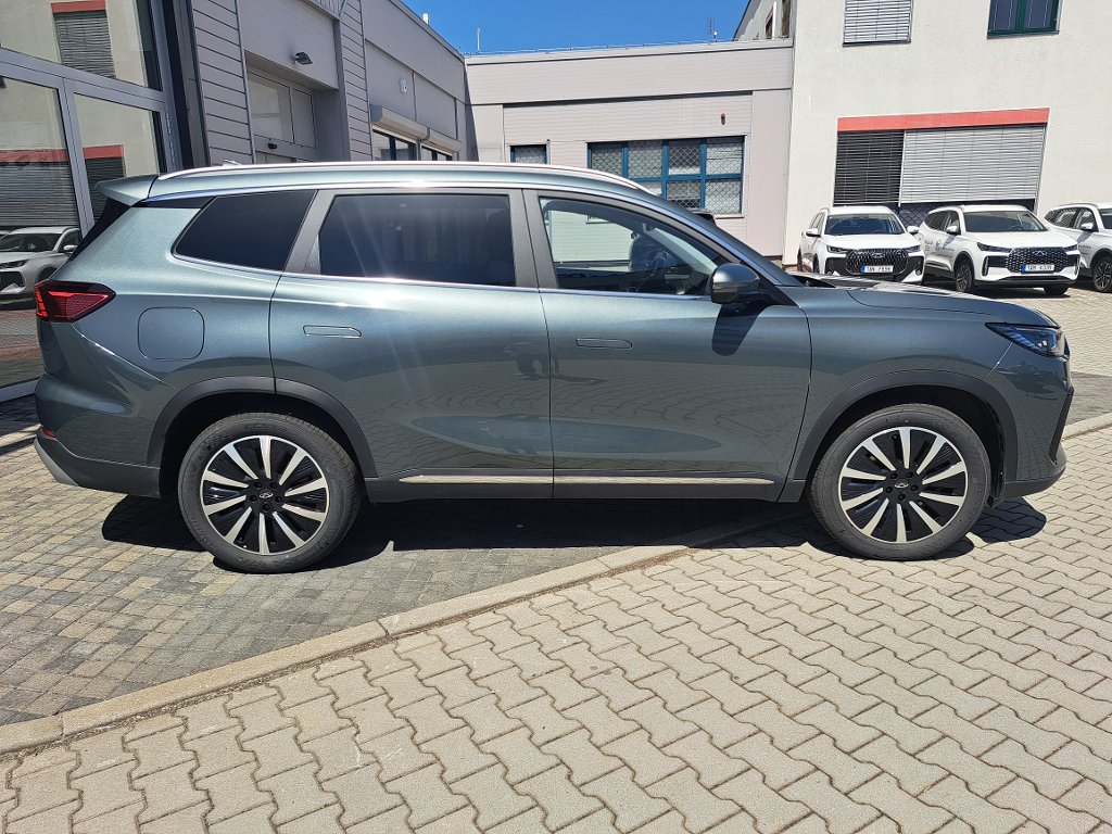 CHERY Tiggo 8 Plug-in Hybrid Unique
