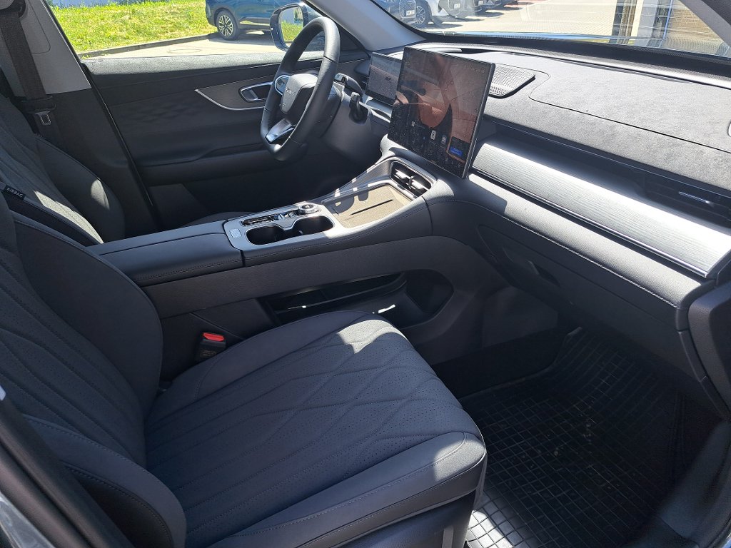 CHERY Tiggo 8 Plug-in Hybrid Unique