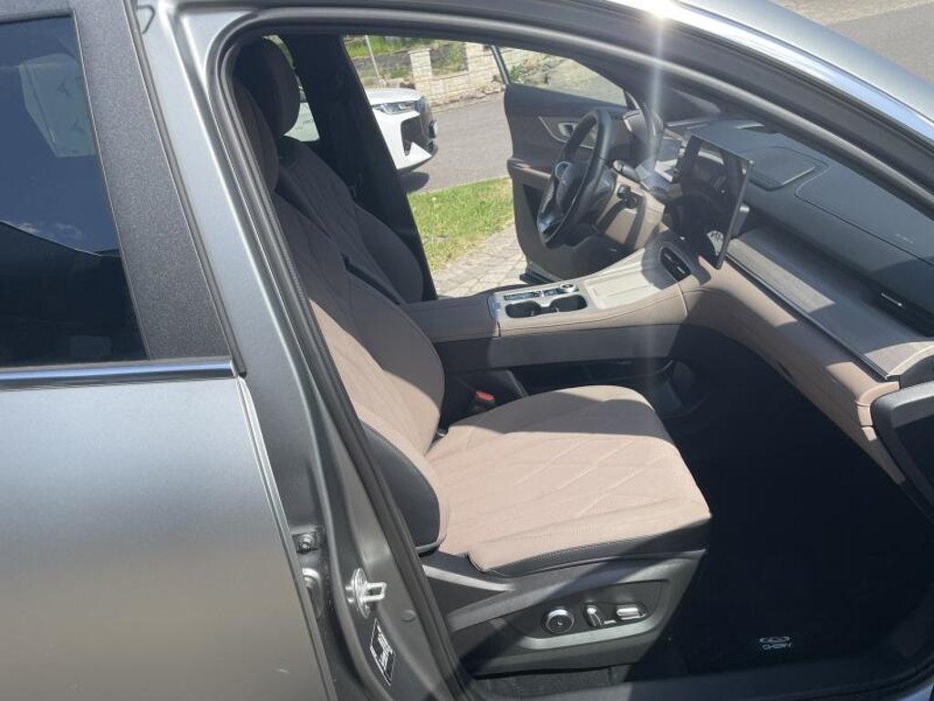 CHERY Tiggo 8 Plug-in Hybrid Unique