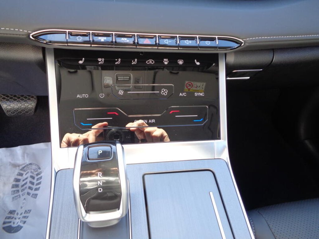 CHERY Tiggo 4 Hybrid Unique