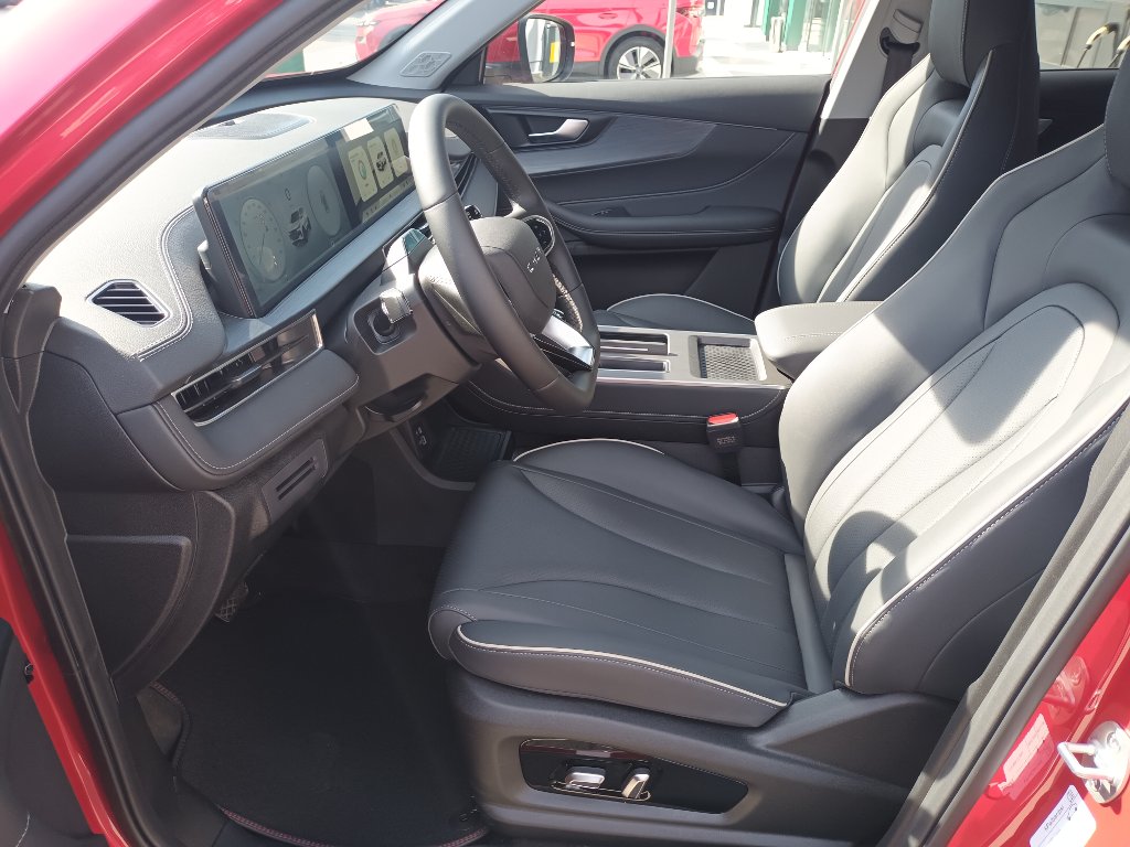 CHERY Tiggo 4 Hybrid Unique