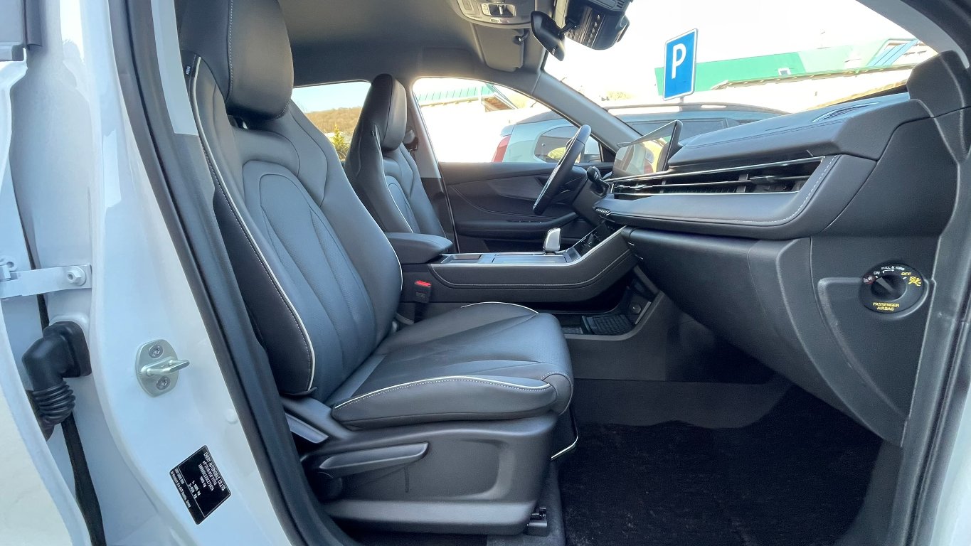 CHERY Tiggo 4 Hybrid Unique