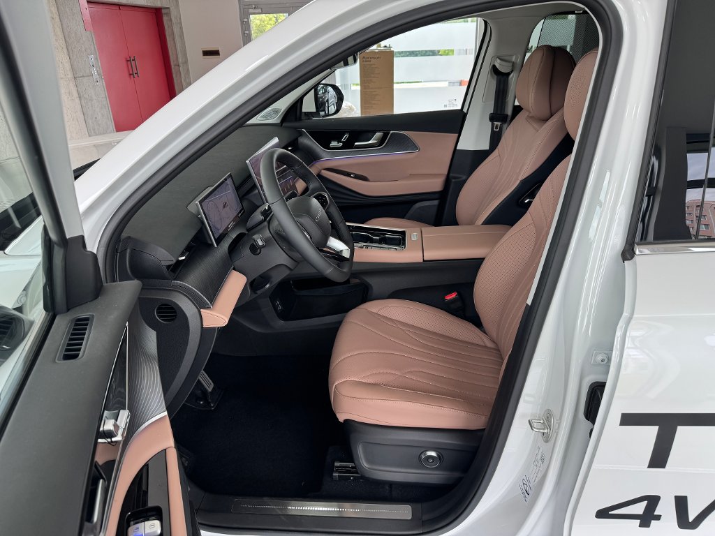 CHERY Tiggo 9 Plug-in Hybrid Unique 