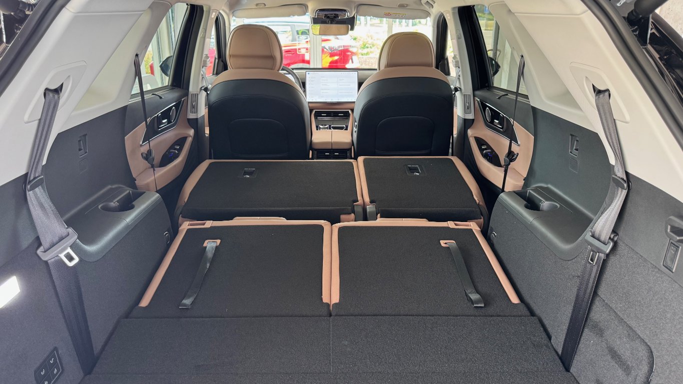 CHERY Tiggo 9 Plug-in Hybrid Unique 