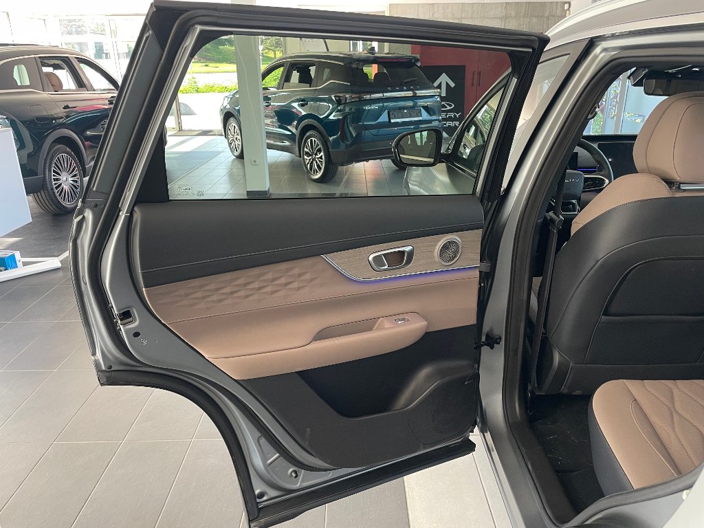 CHERY Tiggo 8 Plug-in Hybrid Unique