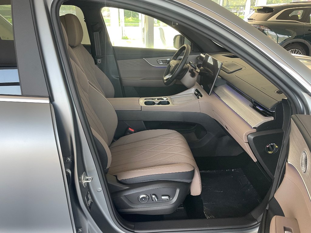 CHERY Tiggo 8 Plug-in Hybrid Unique