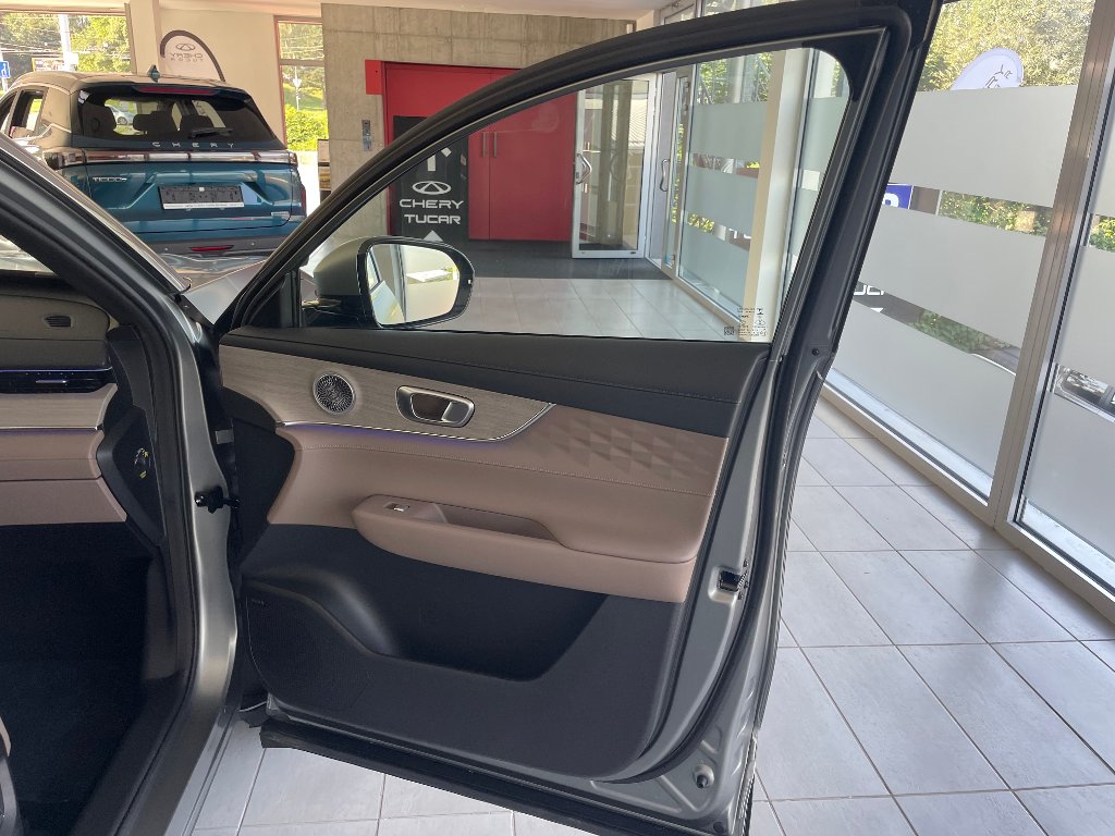 CHERY Tiggo 8 Plug-in Hybrid Unique