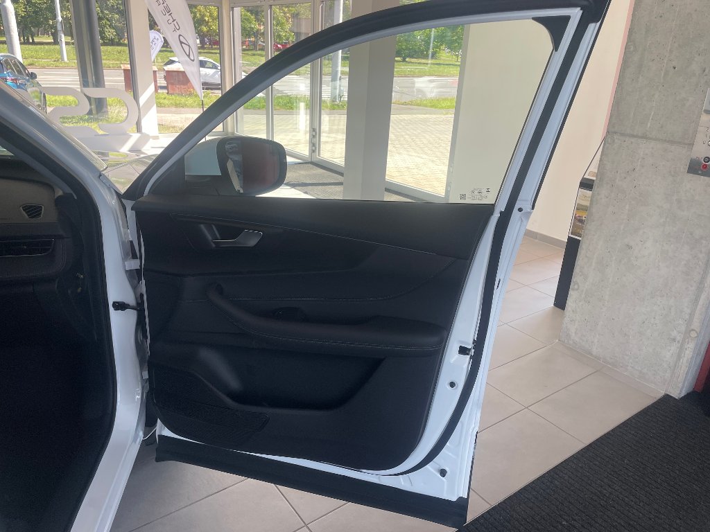 CHERY Tiggo 4 Hybrid Unique