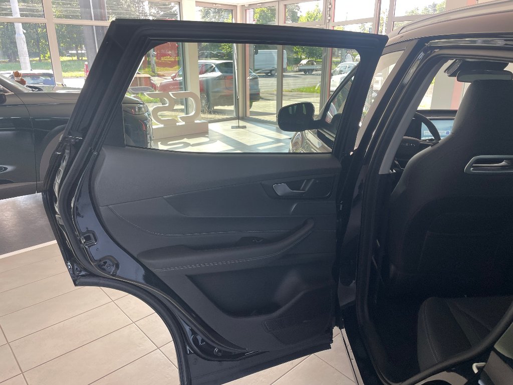 CHERY Tiggo 4 Hybrid Unique