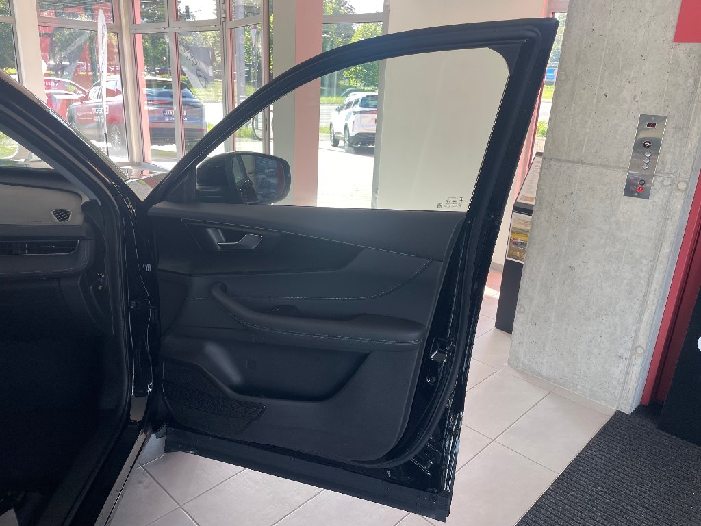 CHERY Tiggo 4 Hybrid Unique
