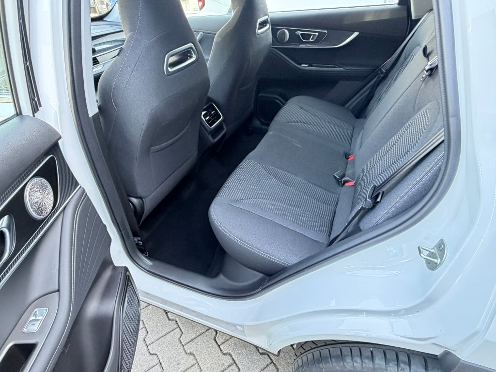 CHERY Tiggo 7 Plug-in Hybrid Family edition