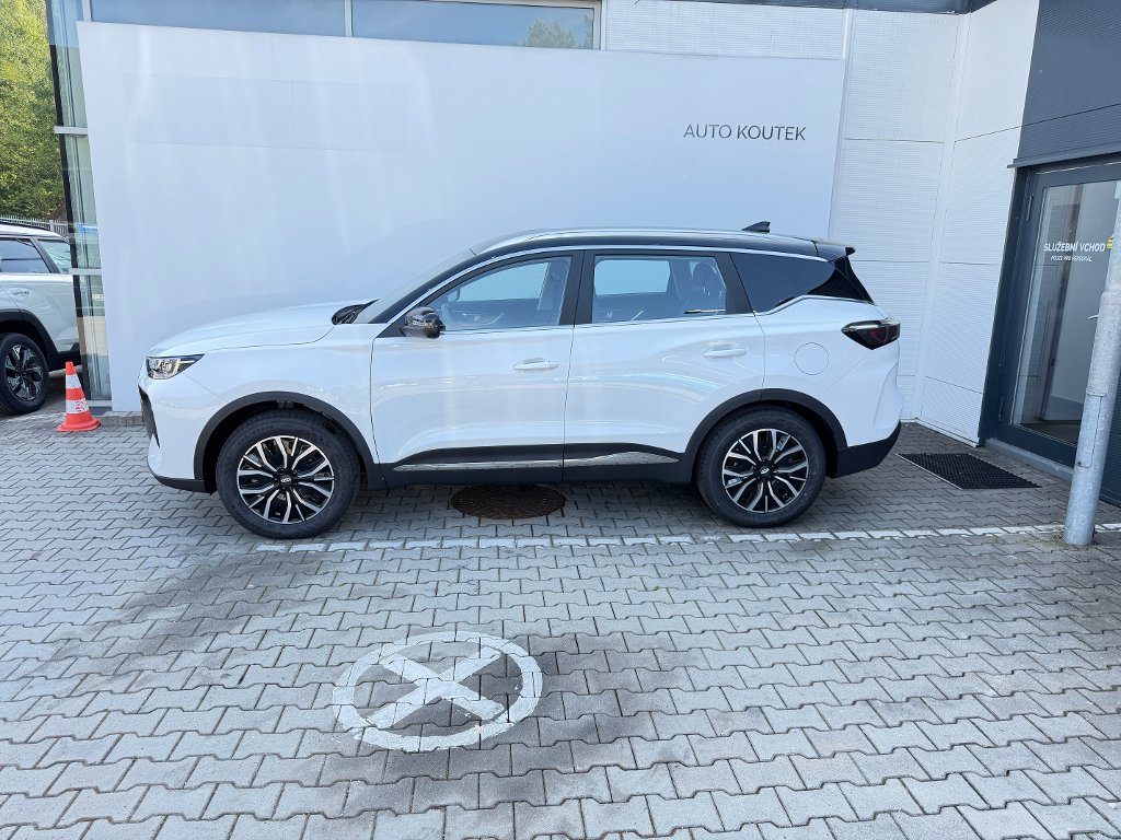 CHERY Tiggo 7 Plug-in Hybrid Family edition