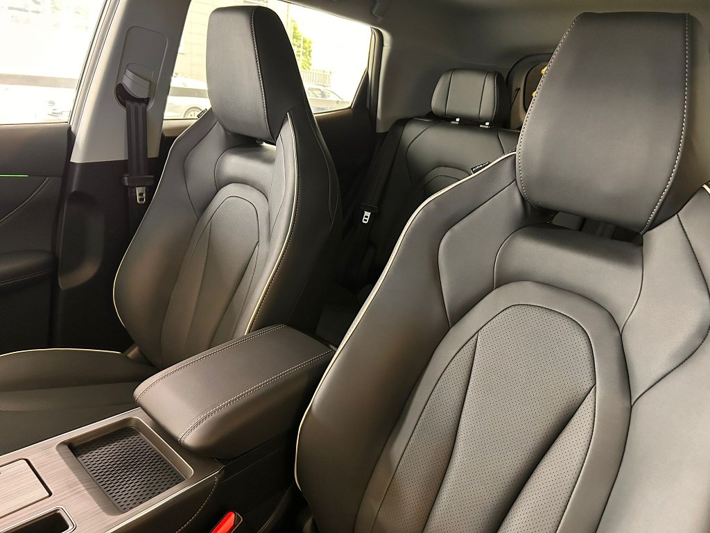 CHERY Tiggo 4 Hybrid Unique