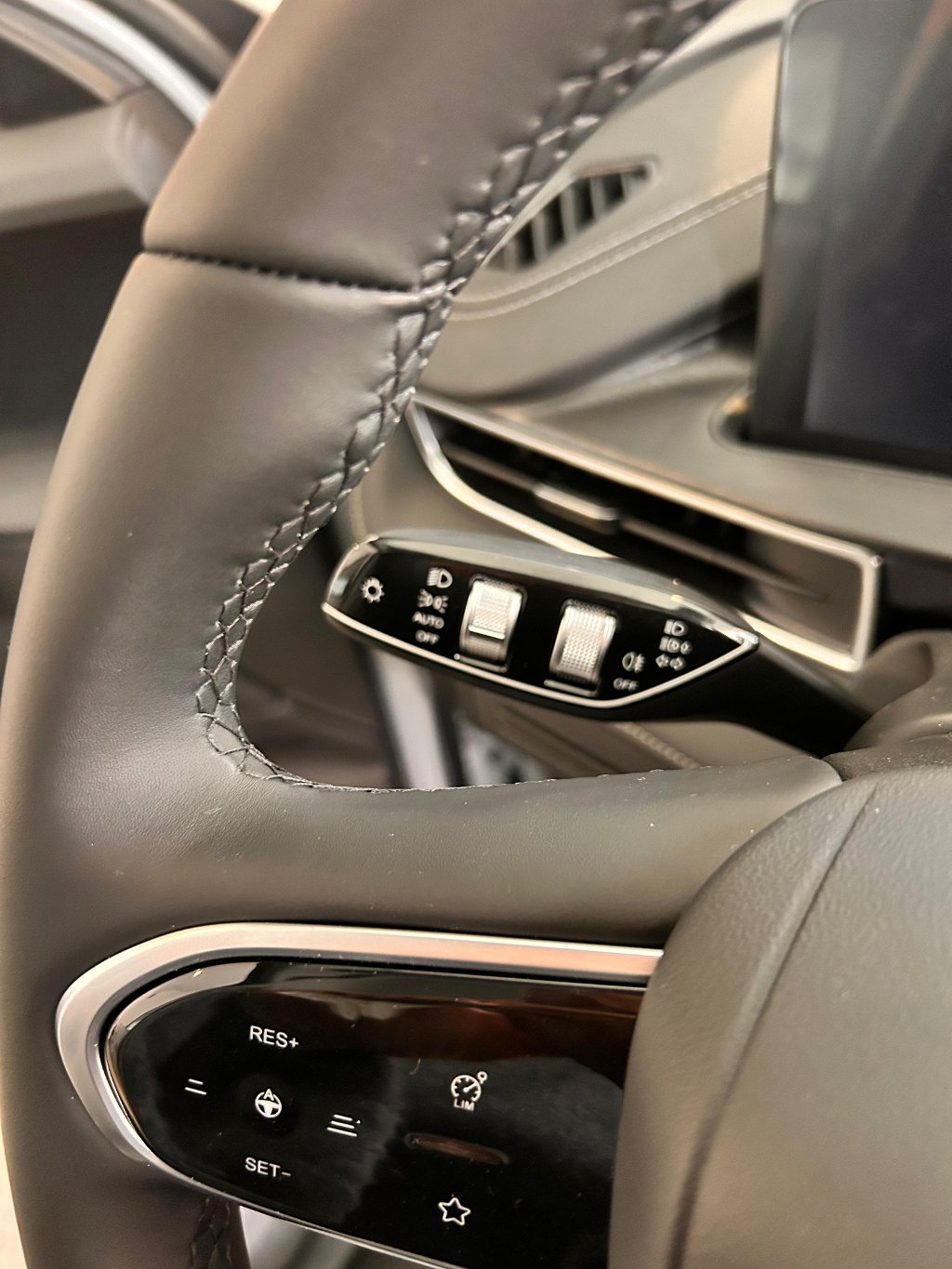 CHERY Tiggo 4 Hybrid Unique