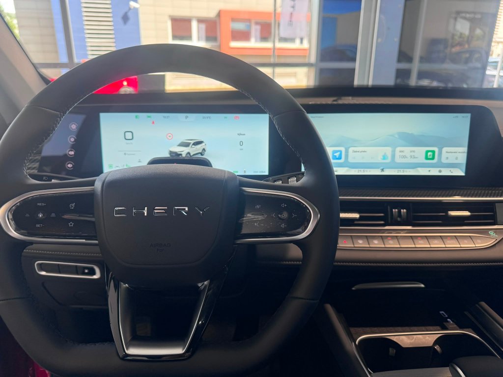 CHERY Tiggo 7 Plug-in Hybrid Family edition