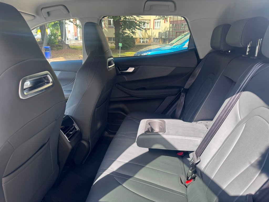CHERY Tiggo 4 Hybrid Unique