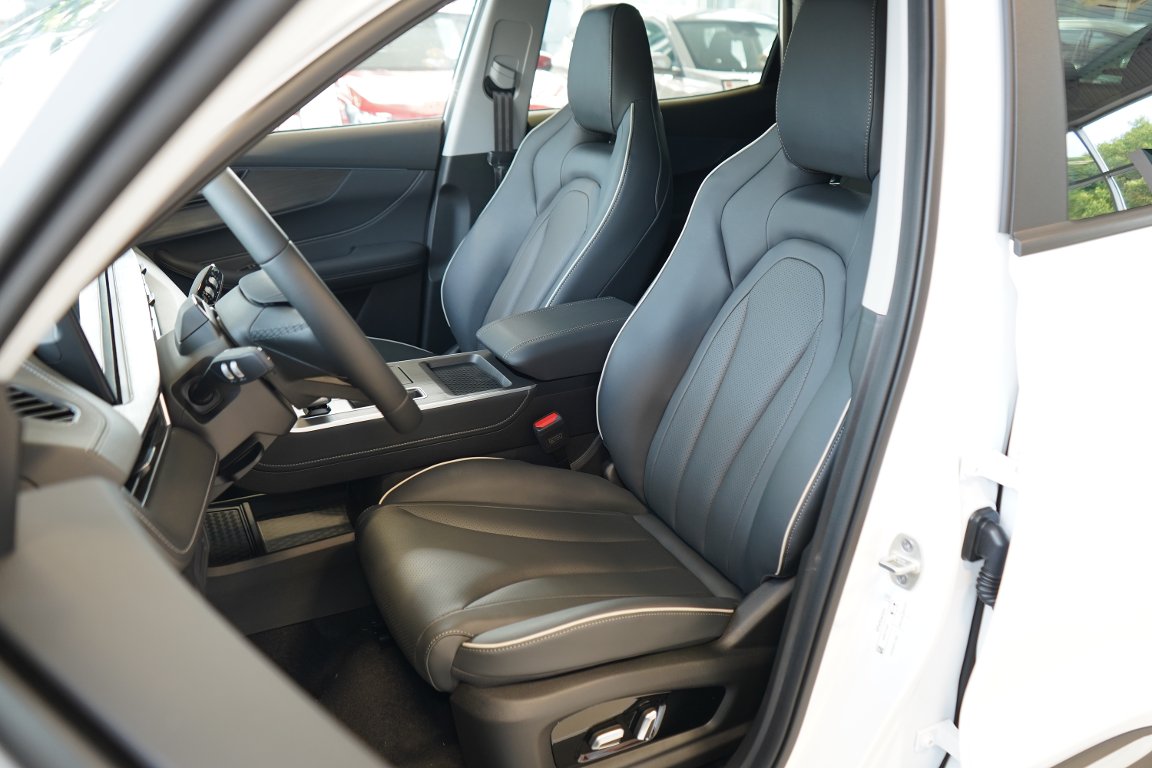 CHERY Tiggo 4 Hybrid Unique