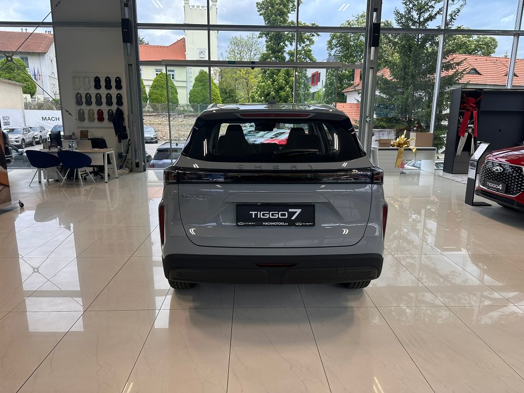 CHERY Tiggo 7 Plug-in Hybrid Family edition