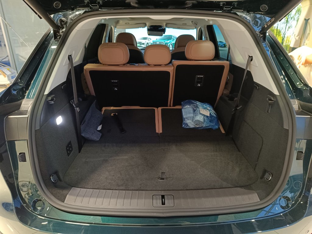 CHERY Tiggo 9 Plug-in Hybrid Unique 