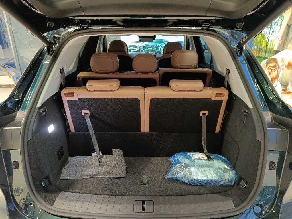 CHERY Tiggo 9 Plug-in Hybrid Unique 